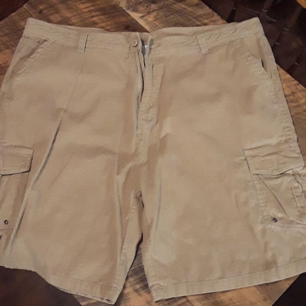 Corduroy Cargo Short Pants